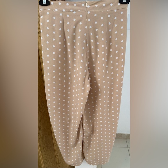 Nasty Gal Polka Dot Two-Piece Set – Size 2, Sand - Picture 7 of 7